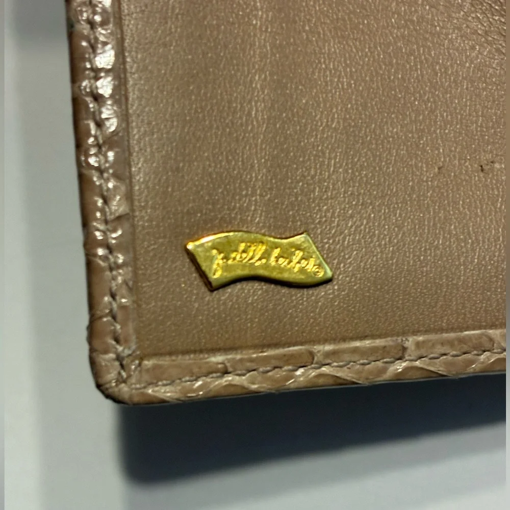Judith Leiber Snakeskin French Wallet |Vintage 1970s Tan & Gold Leather - Picture 9 of 16